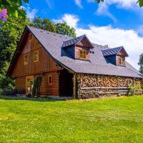 Prodej dvou samostatných roubenek, Dolní Morava / 19565902