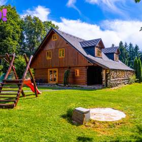 Foto inzerátu Prodej dvou samostatných roubenek, Dolní Morava