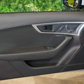 Foto inzerátu Jaguar F-Type P300*R-DYNAMIC*MERIDIAN*CAMERA