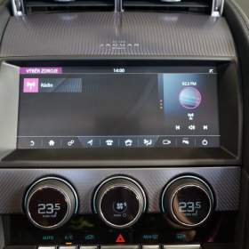 Foto inzerátu Jaguar F-Type P300*R-DYNAMIC*MERIDIAN*CAMERA