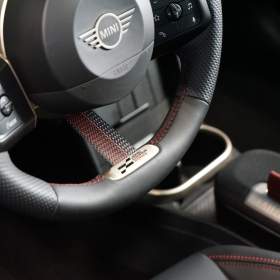 Foto inzerátu Mini Cooper S S*JCW*HUD*CAMERA*CARPLAY*ZÁRUK