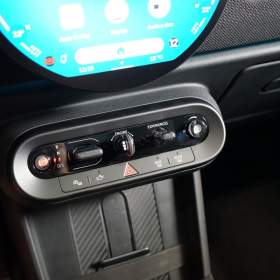 Foto inzerátu Mini Cooper S S*JCW*HUD*CAMERA*CARPLAY*ZÁRUK