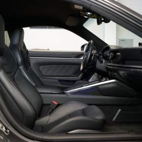 Foto inzerátu Porsche 911 992*TURBO S*CARBON*PCCB*PDLS+*