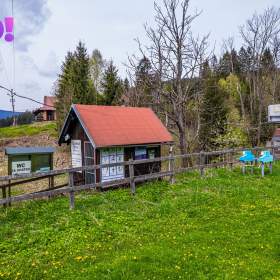 Foto inzerátu Prodej souboru pozemků 119 241 m², Krásná