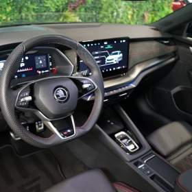 Foto inzerátu Škoda Octavia COMBI*DSG*195kW*FACELIFT*PANO*