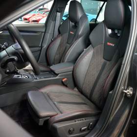 Foto inzerátu Škoda Octavia COMBI*DSG*195kW*FACELIFT*PANO*