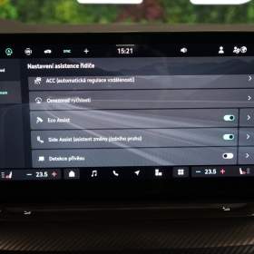 Foto inzerátu Škoda Octavia COMBI*DSG*195kW*FACELIFT*PANO*