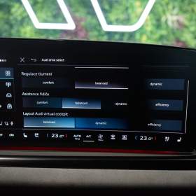 Foto inzerátu Audi A5 40 TDI*S-LINE*NEZ.TOP*360*HUD*