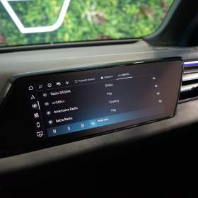 Foto inzerátu Audi A5 40 TDI*S-LINE*NEZ.TOP*360*HUD*