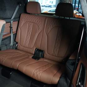 Foto inzerátu BMW X7 40d*xDRIVE*PANO*HUD*SERVIS*CAM