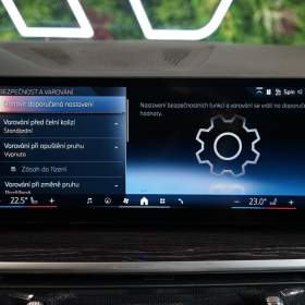 Foto inzerátu BMW X7 40d*xDRIVE*PANO*HUD*SERVIS*CAM