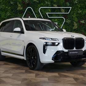 Foto inzerátu BMW X7 40d*xDRIVE*PANO*HUD*SERVIS*CAM