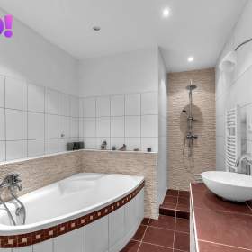 Foto inzerátu Prodej rodinného domu 4+1, 1 051 m², ul. Na Kopanici, Chrudim