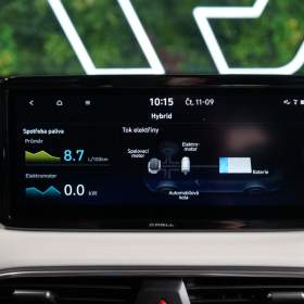 Foto inzerátu Hyundai Santa Fe 1.6 T-GDI*PHEV*KRELL*HUD