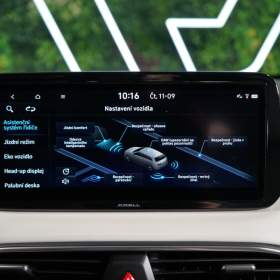 Foto inzerátu Hyundai Santa Fe 1.6 T-GDI*PHEV*KRELL*HUD