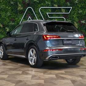 Foto inzerátu Audi Q5 40 TDI*QUATTRO*S-LINE*TAŽ*VZDU