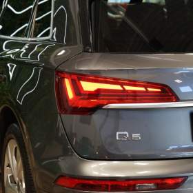 Foto inzerátu Audi Q5 40 TDI*QUATTRO*S-LINE*TAŽ*VZDU