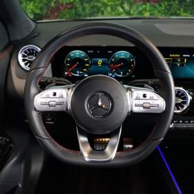 Foto inzerátu Mercedes-Benz GLA 250*4M*165kW*AMG*TAŽNÉ*KEYLESS