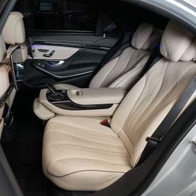 Foto inzerátu Mercedes-Benz 560 L*4M*AMG*MASÁŽE*MEDIA*PANO