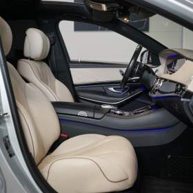 Foto inzerátu Mercedes-Benz 560 L*4M*AMG*MASÁŽE*MEDIA*PANO