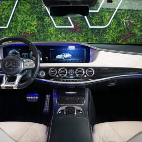 Foto inzerátu Mercedes-Benz 560 L*4M*AMG*MASÁŽE*MEDIA*PANO