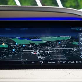 Foto inzerátu Mercedes-Benz 560 L*4M*AMG*MASÁŽE*MEDIA*PANO