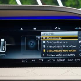 Foto inzerátu Mercedes-Benz 560 L*4M*AMG*MASÁŽE*MEDIA*PANO