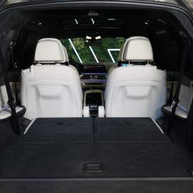 Foto inzerátu BMW X7 M50i*6-MÍST*NEZ.TOP*ZÁRUKA*NIG