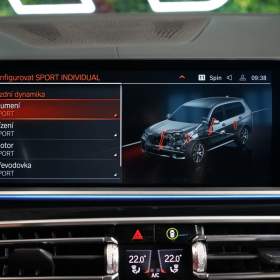 Foto inzerátu BMW X7 M50i*6-MÍST*NEZ.TOP*ZÁRUKA*NIG