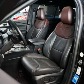 Foto inzerátu Ford Explorer 3.0*PLATINUM*PHEV*PANO*360*B&O