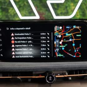 Foto inzerátu Nissan Ariya 178kW*EVOLVE*2WD*PANO*NAPPA*HU