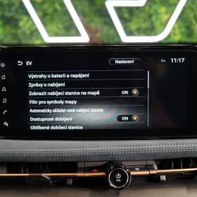 Foto inzerátu Nissan Ariya 178kW*EVOLVE*2WD*PANO*NAPPA*HU