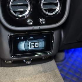 Foto inzerátu Bentley Bentayga V8*PPF*NAIM*404kW*360*NIGHT*HU