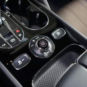 Foto inzerátu Bentley Bentayga V8*PPF*NAIM*404kW*360*NIGHT*HU