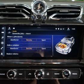 Foto inzerátu Bentley Bentayga V8*PPF*NAIM*404kW*360*NIGHT*HU