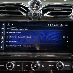 Foto inzerátu Bentley Bentayga V8*PPF*NAIM*404kW*360*NIGHT*HU