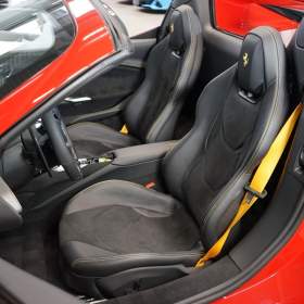 Foto inzerátu Ferrari 296 GTS LIFT*ACC*360*ZÁRUKA*CZ