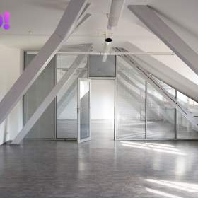 Pronájem kanceláře 120 m² + sklad 17,6 m², 3. patro – klimatizace, parkování / 19603854
