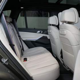 Foto inzerátu BMW X5 40d*xDRIVE*PANO*H/K*MASÁŽ*TAŽ*