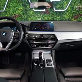 Foto inzerátu BMW 30d*xDRIVE*CAMERA*SERVICE*LED*