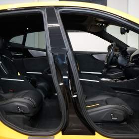 Foto inzerátu Ferrari Purosangue CARBON*LIFT*GIALLO MODENA*