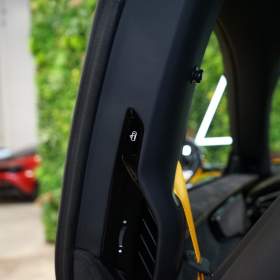 Foto inzerátu Ferrari Purosangue CARBON*LIFT*GIALLO MODENA*