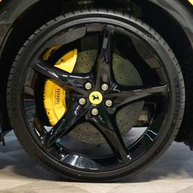 Foto inzerátu Ferrari Purosangue CARBON*LIFT*GIALLO MODENA*