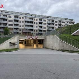 Pronájem prostorného garážového stání, Olomouc – ul. Camilla Sitteho / 19608812