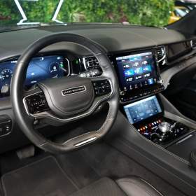 Foto inzerátu Jeep Grand Wagoneer SERIES2*360*MASÁŽ*MULTIMEDIA*7