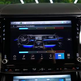 Foto inzerátu Jeep Grand Wagoneer SERIES2*360*MASÁŽ*MULTIMEDIA*7