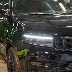 Foto inzerátu Jeep Grand Wagoneer SERIES2*360*MASÁŽ*MULTIMEDIA*7