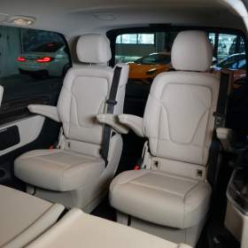 Foto inzerátu Mercedes-Benz 300d*4M*360*BURM*TAŽ*NEZ.TOP*