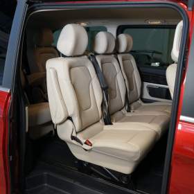 Foto inzerátu Mercedes-Benz 300d*4M*360*BURM*TAŽ*NEZ.TOP*