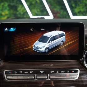 Foto inzerátu Mercedes-Benz 300d*4M*360*BURM*TAŽ*NEZ.TOP*